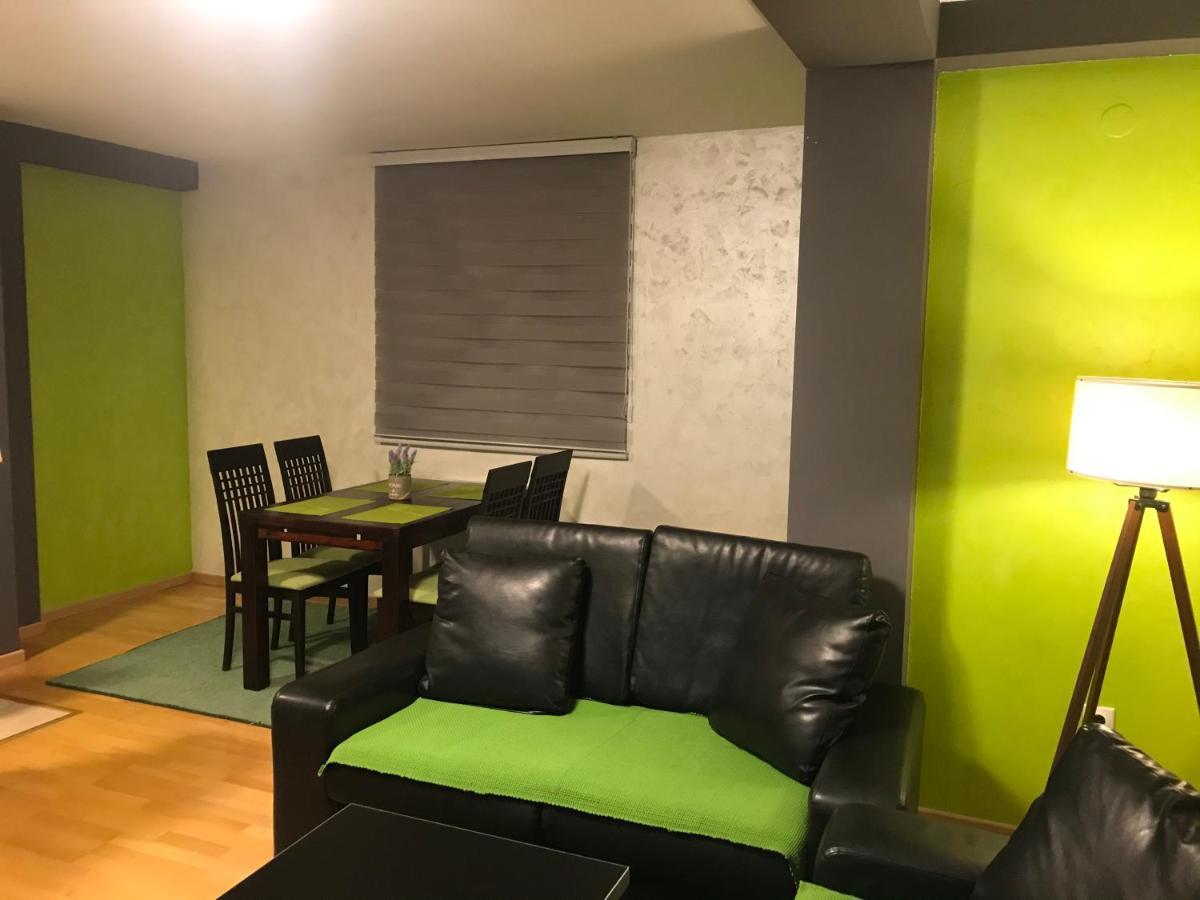 Apartman Stan Luka Appartement Pale Buitenkant foto